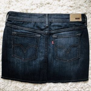 LEVI’S Jean Mini Skirt Denim Sz 26